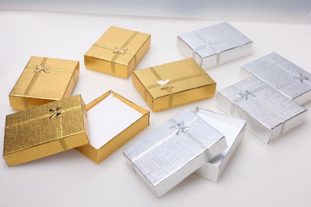 Подарочные коробки оптом