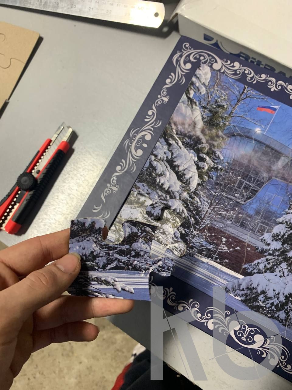 Планшетная резка пазлов