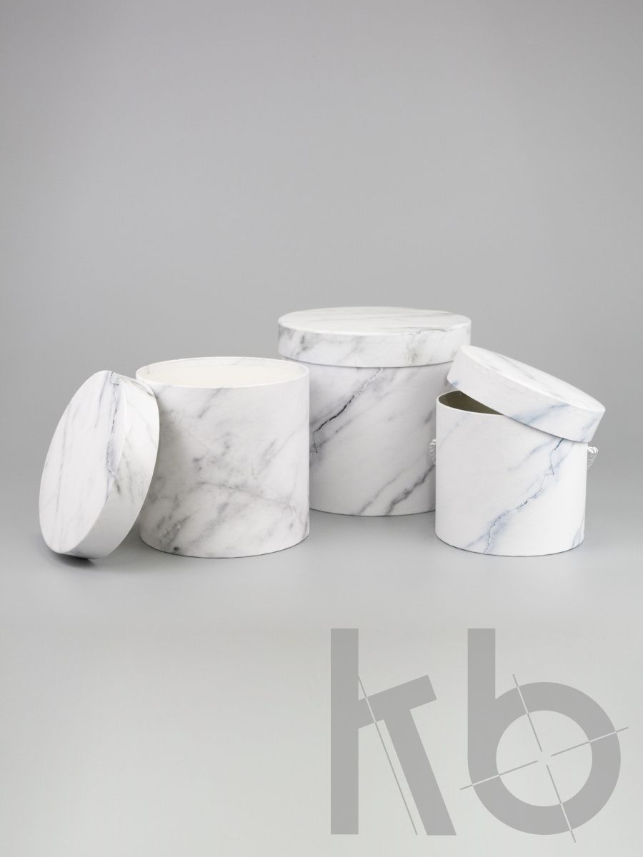 Круглые коробки с печатью под мрамор