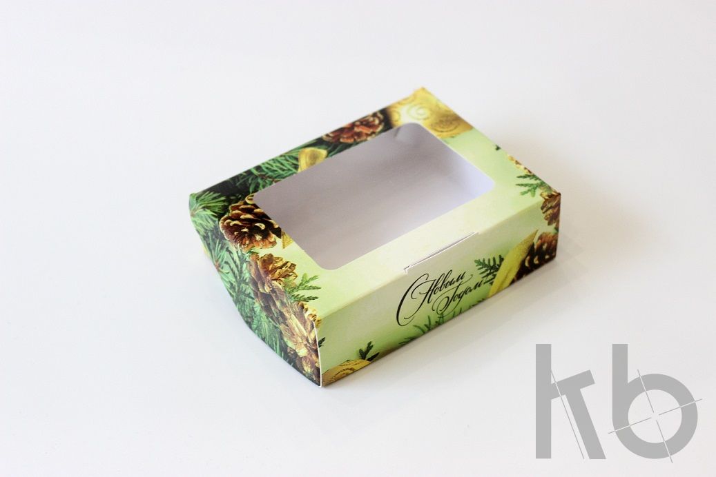 Коробка картонная с печатью и окном на крышке