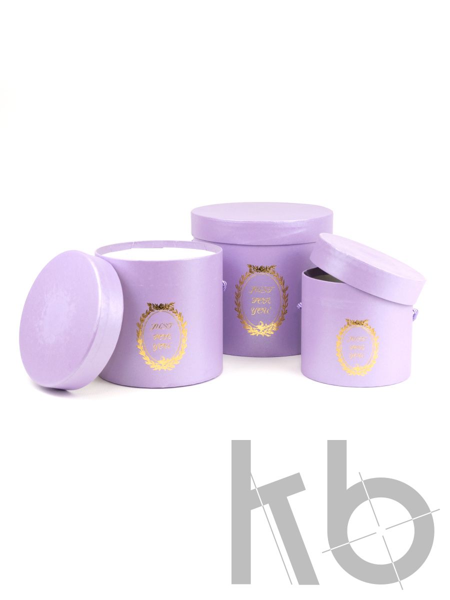 Коробка круглая кашированная с тиснением