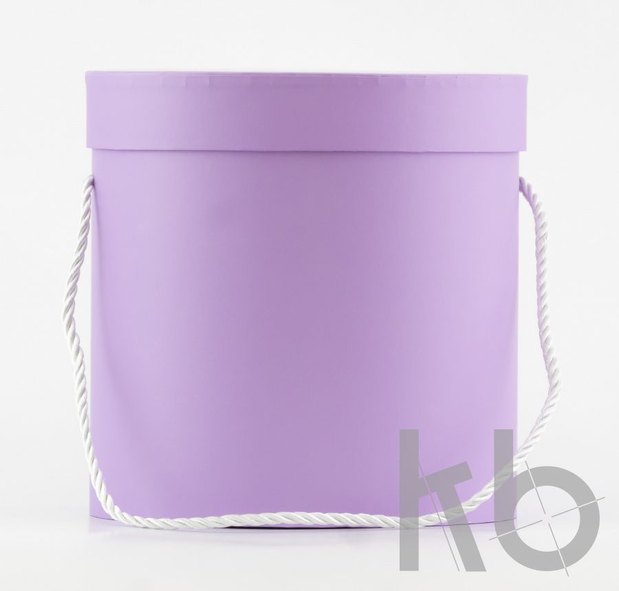 Коробка круглая кашированная, сиреневая с ручкой