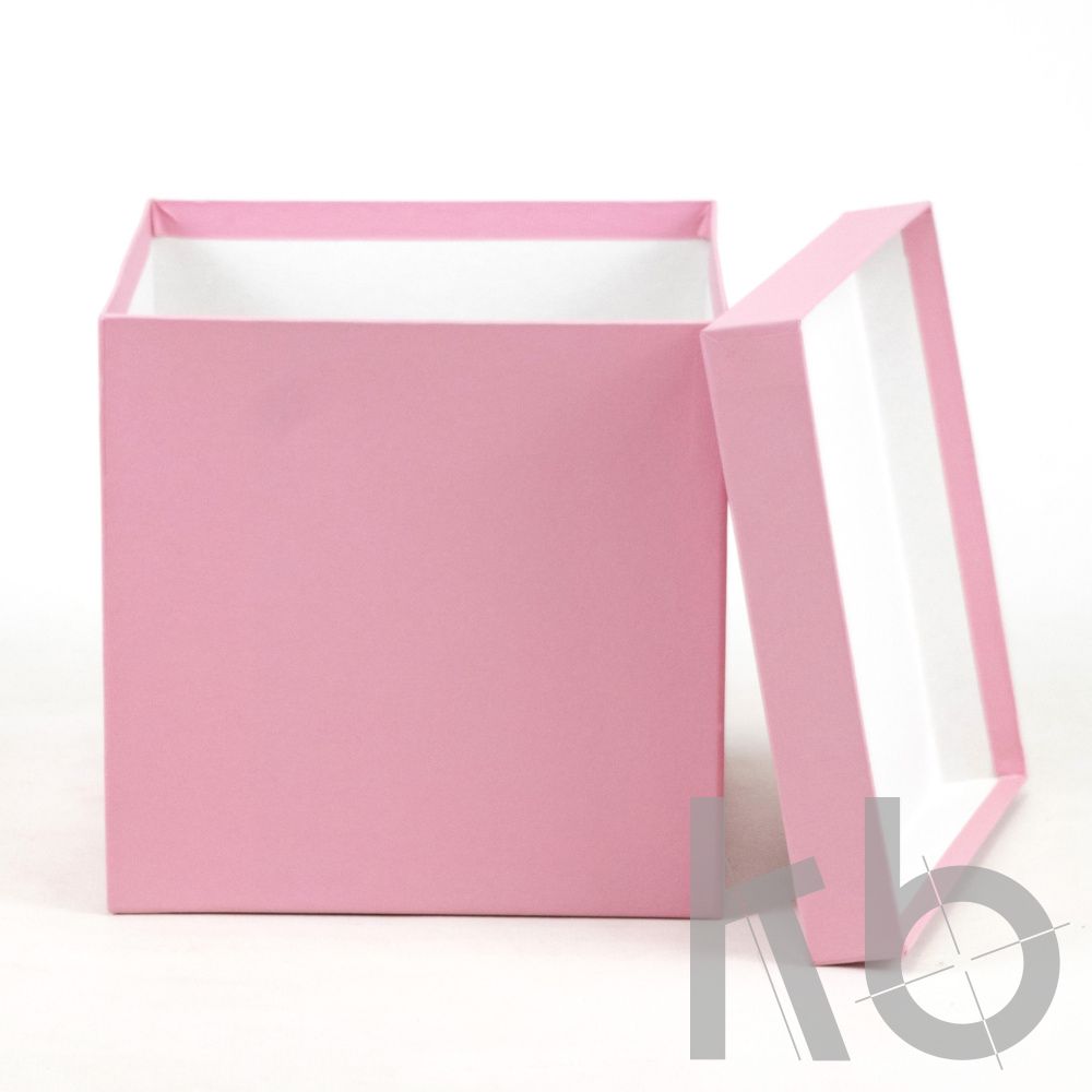Коробка крышка-дно, кашированная розовой бумагой