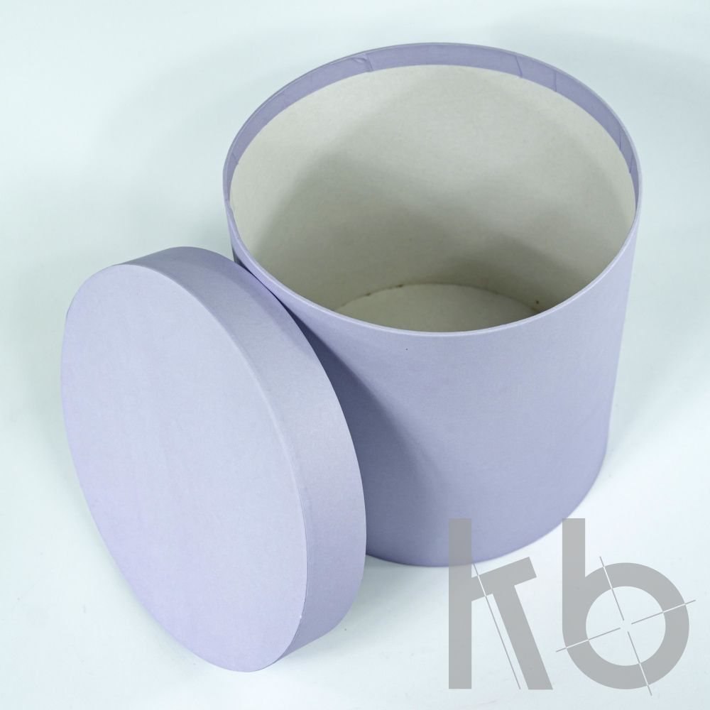 Круглая кашированная коробка светло-сиреневая с крышкой