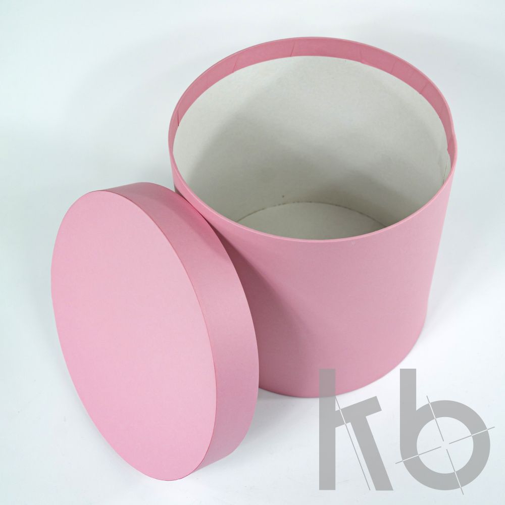 Круглая кашированная коробка розовая с крышкой